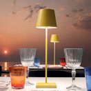 Kültéri asztali lámpa